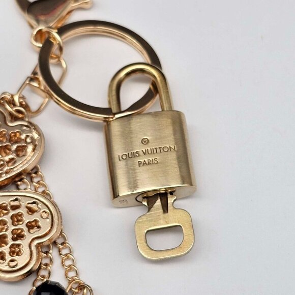Authentic Louis Vuitton Lock & Key with unbranded Bagcharm, Keycharm, Keychain - Picture 5 of 10
